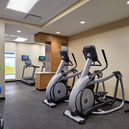 Towneplace Suites By Marriott Fort Mcmurray Exteriör bild